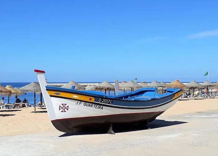 T2 Mira Praia 4- Familiar, 80Mt Praia, Wifi