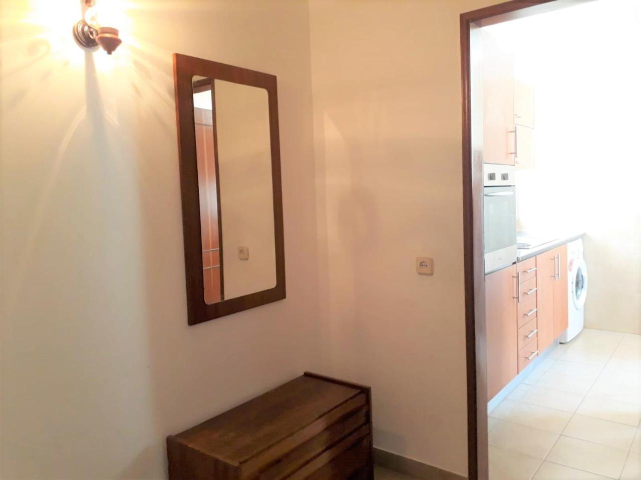 T2 Mira 4- Familiar, 80mt Praia, Wifi Apartment